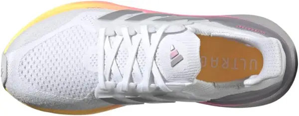 chaussures running femme Adidas Ultraboost 5 vu de dessus